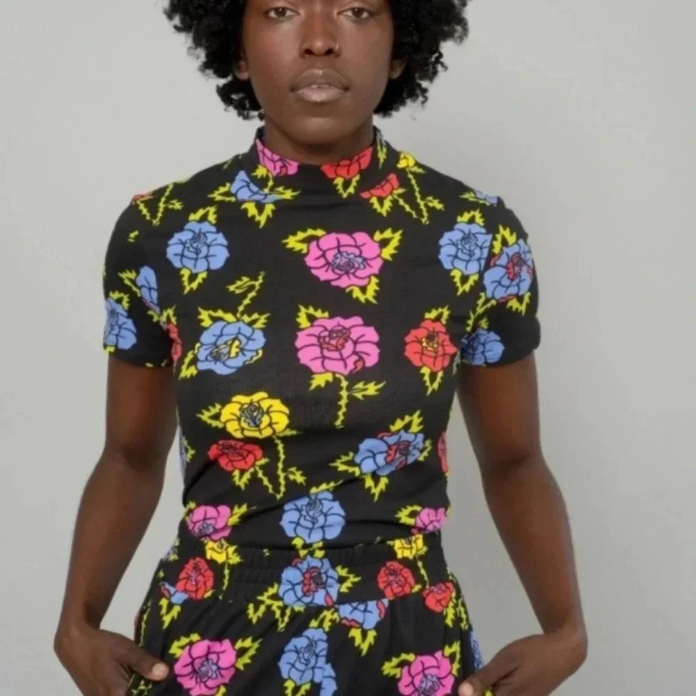 Nooworks Black Blouse Joyce Shirt Thorny Rose Top Short Sleeve Button Up Small - Picture 2 of 8